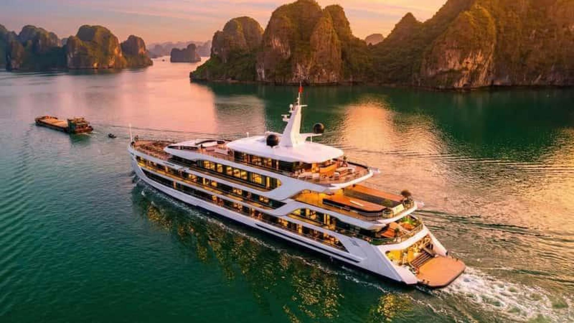 Vietnam 11Night and 12 Days